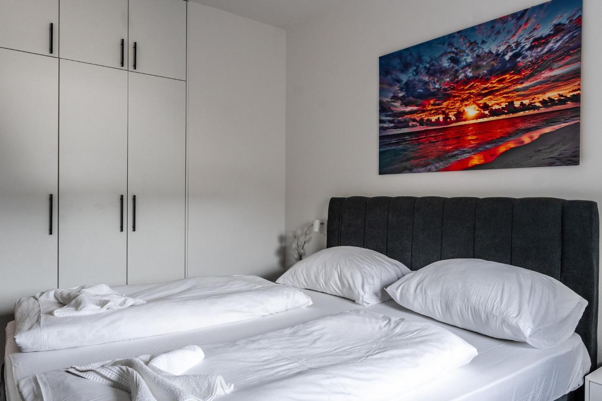 Apartments Strand Vir Exterior foto
