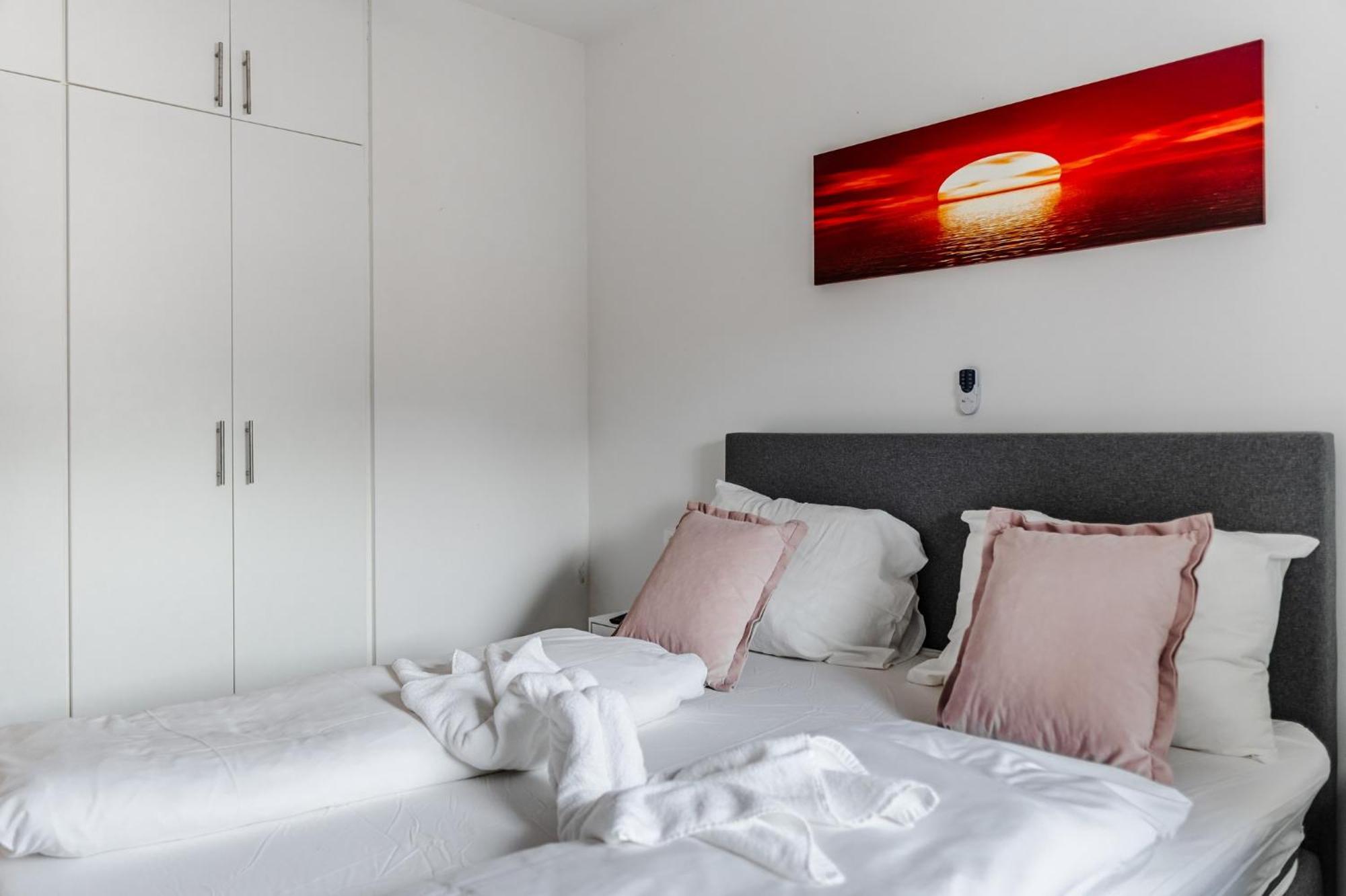 Apartments Strand Vir Exterior foto