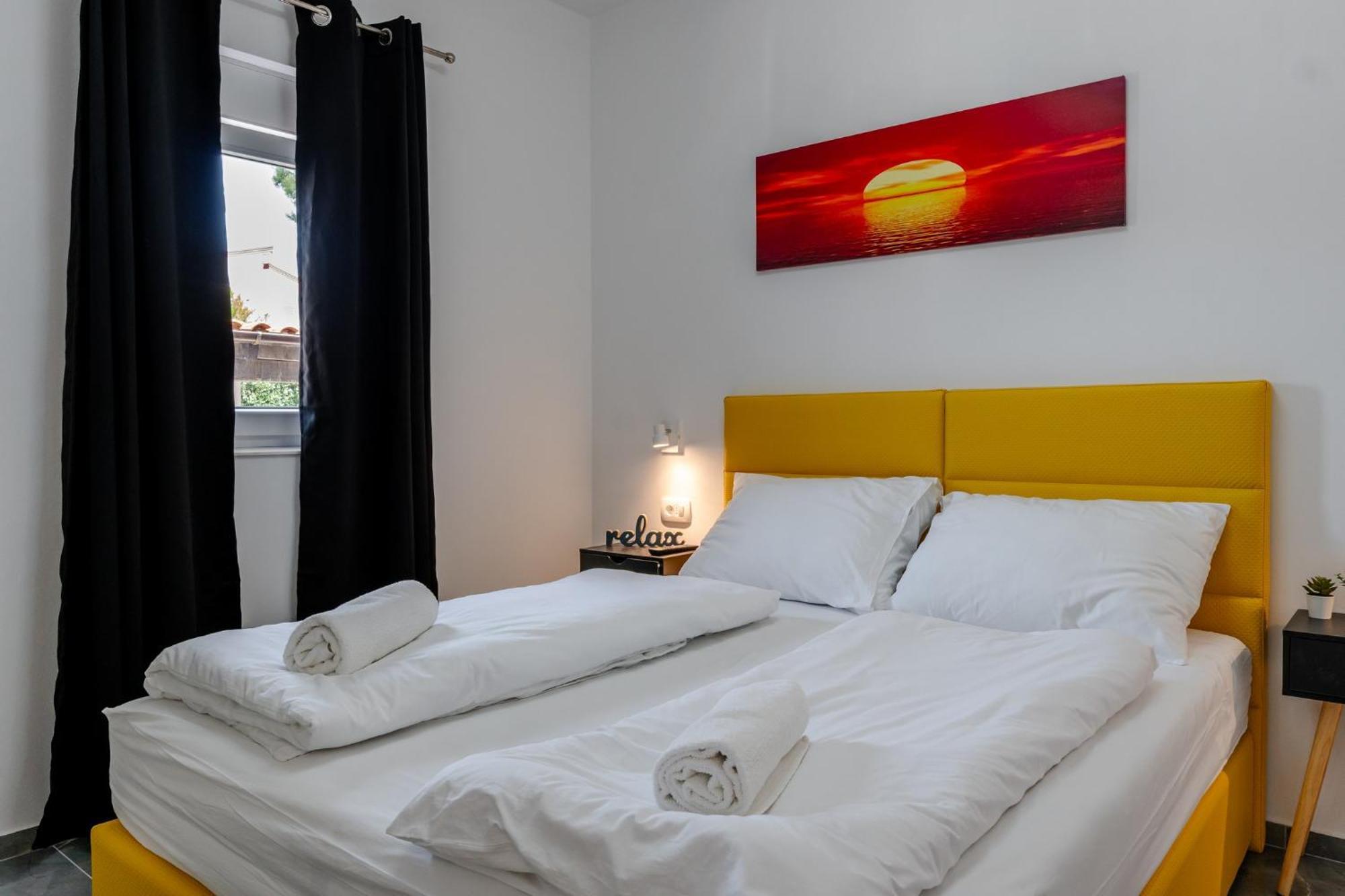 Apartments Strand Vir Exterior foto